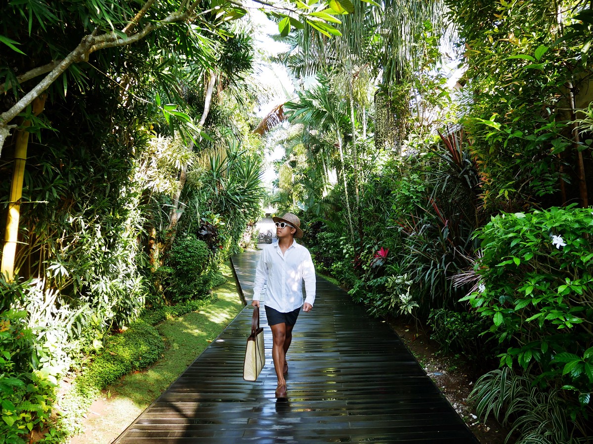 Life in a luxury villa. Nowadays people are willing to live a… | by Kumarbhai | Medium