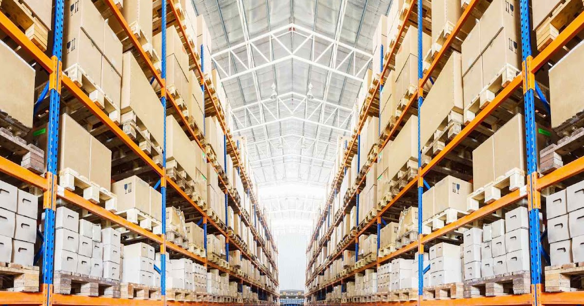 How Ecommerce Warehousing Tackles Seasonal Demand